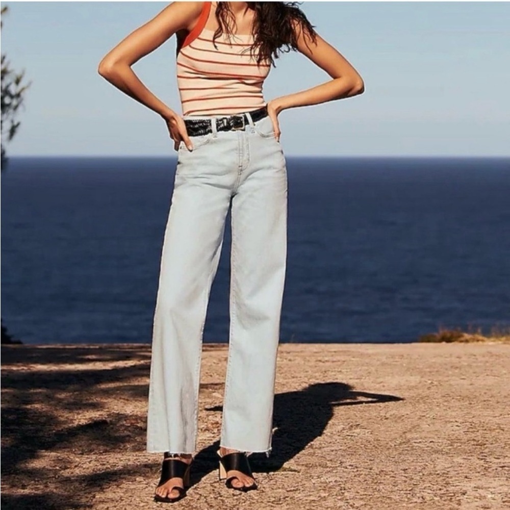 NWT ❤️🔥 J.Crew - Slim Wide Leg in Light Wash - 31